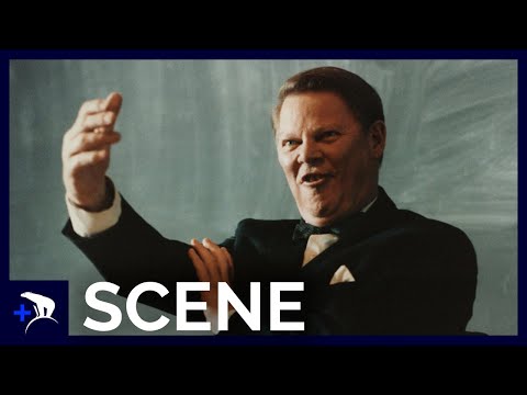 Det forsømte forår (1993) - Lektor Blomme ruller sig ud