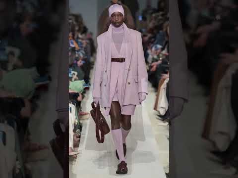 Max Mara coleção outono pronta para usar 2023. #shorts #short #faahion #style #fallfashion #styleinspo