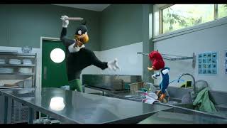 Buzz Buzzard VS Woody In Kitchen Fight Woody Woodpecker Goes to Camp
