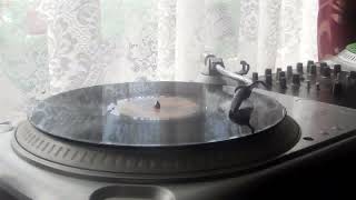 Fleetwood Mac - Caroline (Warner Brothers).