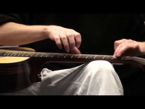 Erik Mongrain "Air Tap" - Music Live Show 2009, Birmingham, UK (Binaural Sound for Headphones)