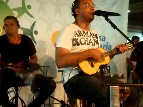 Dudu Nobre na festa da a nossa drogaria 2012.mp4