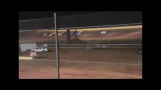 preview picture of video 'Deep South Speedway July 4, 2009 $1,000 to win Modifieds'