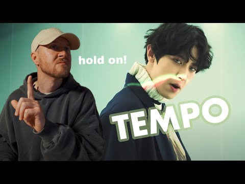 Singer Reacts to EXO 'Tempo' MV