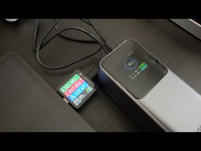 بطارية UGREEN بحجم 20 ألف mAh تشحن بقدرة 130 واط