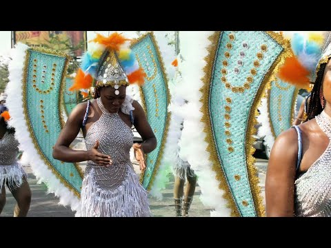 Honorebel-Roll Your Waist (Official Video)