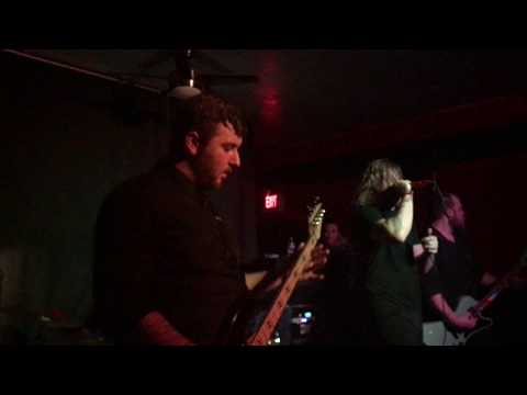 Rest, Repose-Retrospect-Café Colonial Sacramento CA 1/7/18 4K