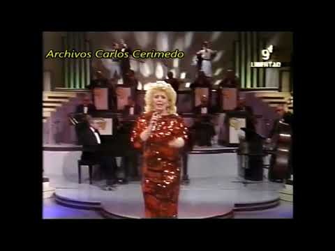 Claudia Mores canta Cristal