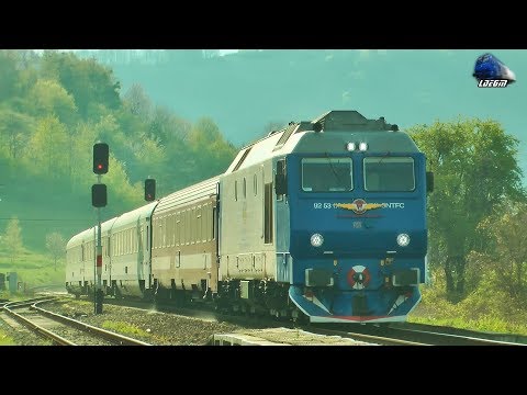 IR144-1"Transilvania"Cluj Napoca-Oradea-Budapest Keleti-Wien Hbf in Gara Bratca Station 21 Apr 2018