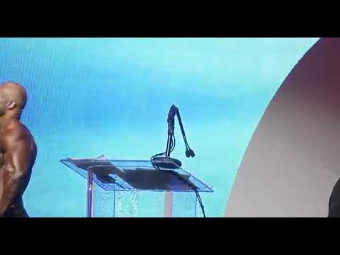 Mr 212 Olympia Kamal Elgargni Posing Routine