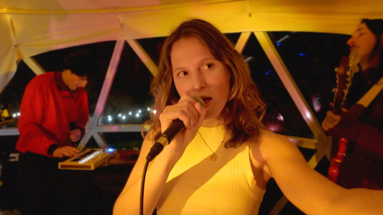 Contemplation - Celestial (feat. Agathe Roberts)