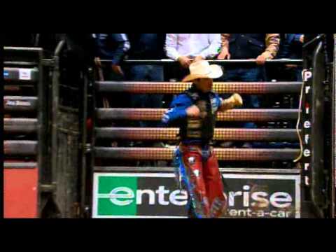 Renato Nunes vs Bad Moon