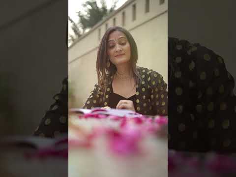 Vandena Bal Shoot displ...