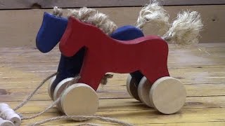 Galloping Horses Toy Build