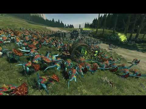 1900 Saurus  spears vs 19 Doomwheels - Total War: Warhammer 2