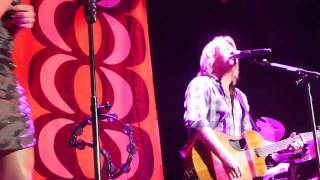 Little Big Town - Why, Oh Why - Minneapolis, MN 5/7/11