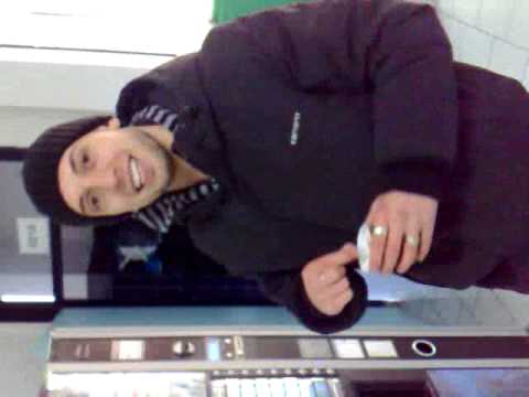 assemblea d'istituto panzini 20-02-09..calducci alla macchina del caffe