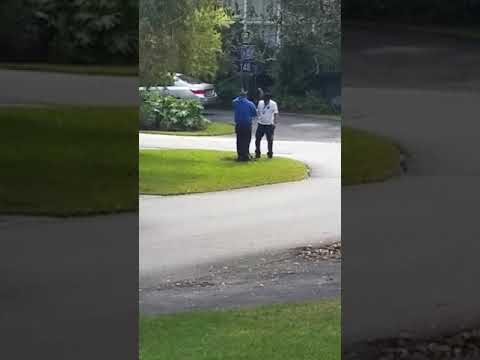 Video.Street Sign.SW 148 st - 75th Av.2019.01.16.00 at 11 25 03 AM