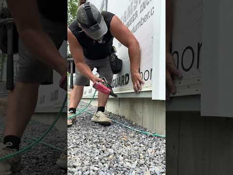How to start vinyl siding that is off layout (cleaner)