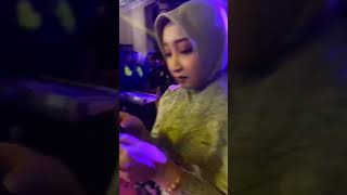 Download lagu The Rosta Hana Monina mp3