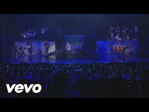 Chayanne - Tu Pirata Soy Yo/Completamente Enamorados Medley (Live Video)