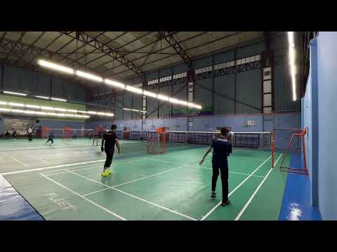 110225- B5 WIRA BC GAME DAY DSO CAMERA COURT B5