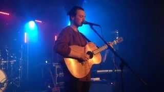 Lewis Watson - Outgrow (live 10/12/2014 Simplon Groningen)
