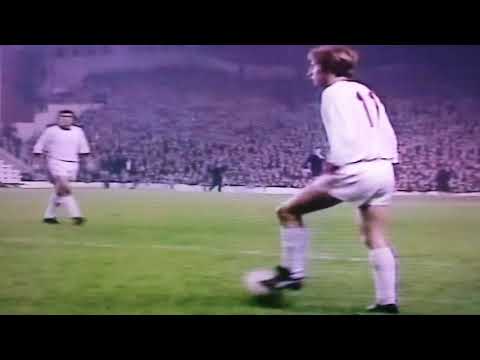 Red star belgrade football tiki taka vs liverpool 1973 and arsenal  1978 by ivan pobran.