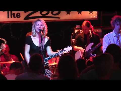 Samantha Fish - "Nearer To You" - The Zoo Bar, Lincoln, NE  - 06/11/17