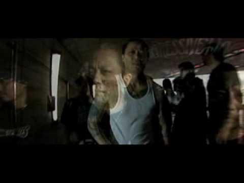 Crows Zero Ⅱ劇中歌 / AGGRESSIVE DOGS a.k.a UZI-ONE - loud【PV】