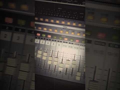 Roland VS-1880 24-Bit Digital Studio Workstation 2000s - Gray image 2