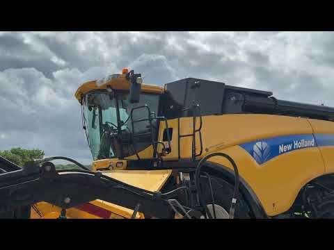 Video: New Holland CX8080 mejetærsker 1