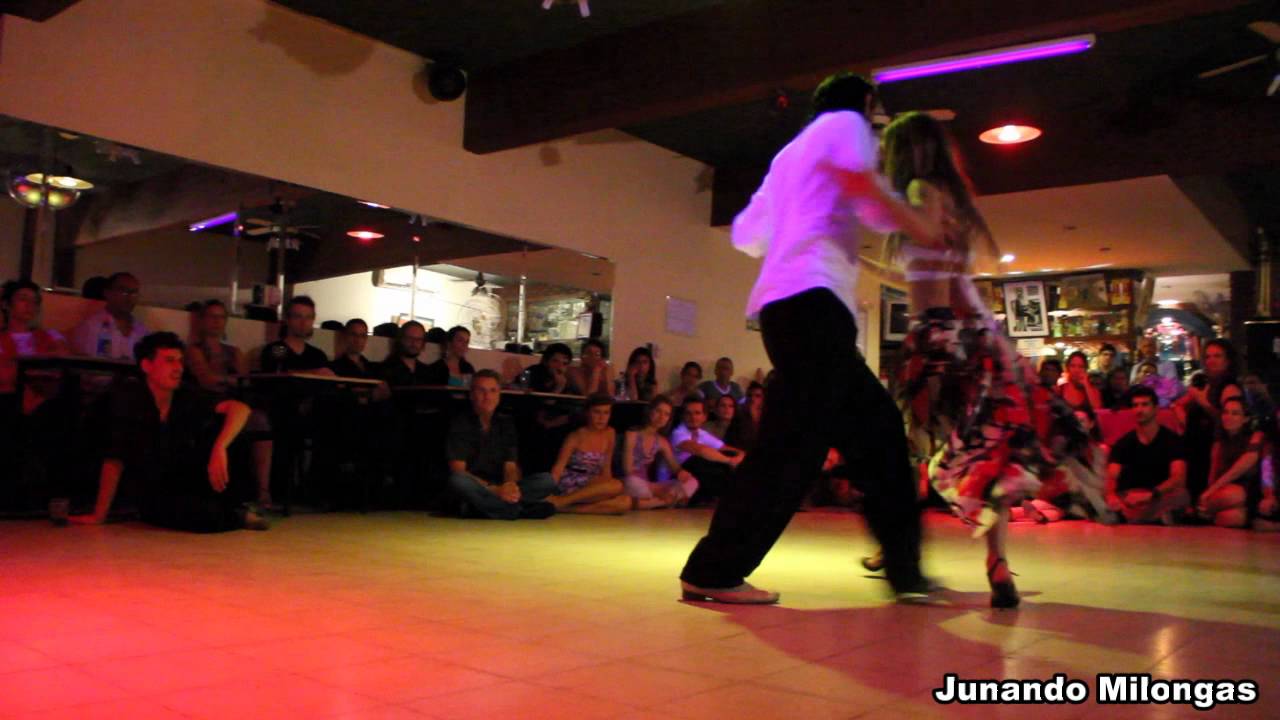 JULIETA FALIVENE Y PEDRO FARIAS EN MILONGA 10 (02)