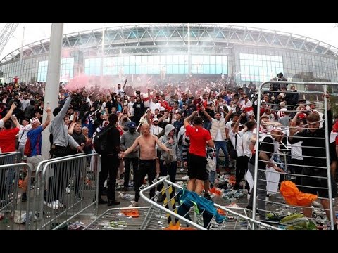 Wembley chaos as ticketless England fans storm into stadium crushing gates Euro Final 2020 Shorts