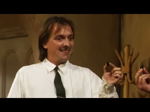 Richie's Lonely | Bottom | BBC Studios