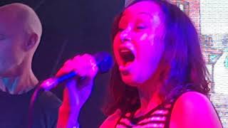 &#39;Great Things&#39; - echobelly