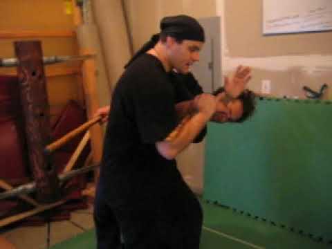 Pangamot Entry to  Shoulder Lock