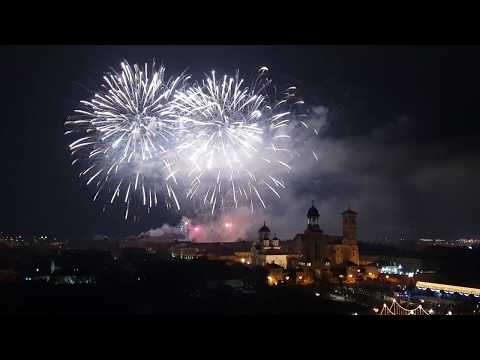 La Multi Ani ROMÂNIA! Alba Iulia 1 DECEMBRIE 2018. Spectacol de artificii la 100 de ani de România