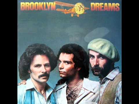 BROOKLYN DREAMS - Don't Fight The Feeling