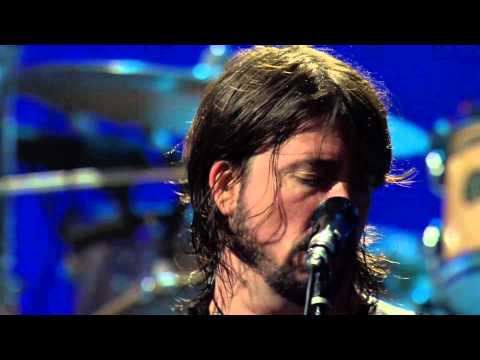 Foo Fighters live at iTunes Festival - Skin and Bones (Dave freaks out) 1080p
