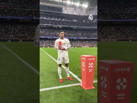 🔝🏆 Bellingham, LaLiga Player of the Month! #FC25 #POTM #realmadrid