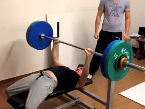 Filippo's bench press yearly progress - road to 100kg at 65kg bw (1,5 times bodyweight)