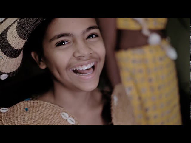 Video zu 'Tamaduni' ansehen Video zu 'Tamaduni' ansehen