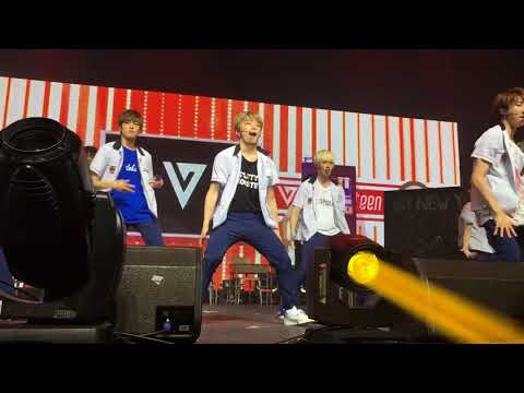 170827 SEVENTEEN (세븐틴) - 만세 (MANSAE) @ Diamond Edge in NYC FRONT ROW