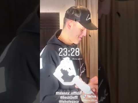 T. Danny a legjobb.        (szeretlek)