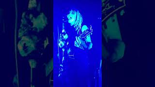 davey suicide performing end of war part of the acoustic set (prt2)