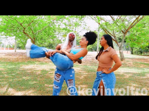 LA FALSA - Kevin Voltro