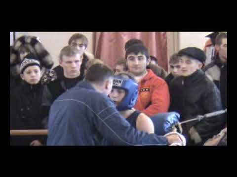 48 кг Кондратов Дмитрий Дон-к +  Буценко Николай Чем-т Донецкой обл по боксу 89-91 г. р. г. Горловка