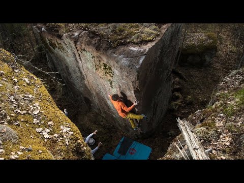Geometric boulders in Russia FA by Vadim Timonov
