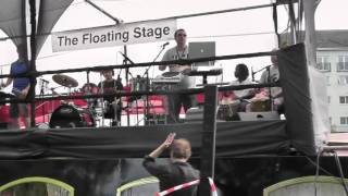 2011 Cav I Floating Stage Bloco Electro + Abdoul